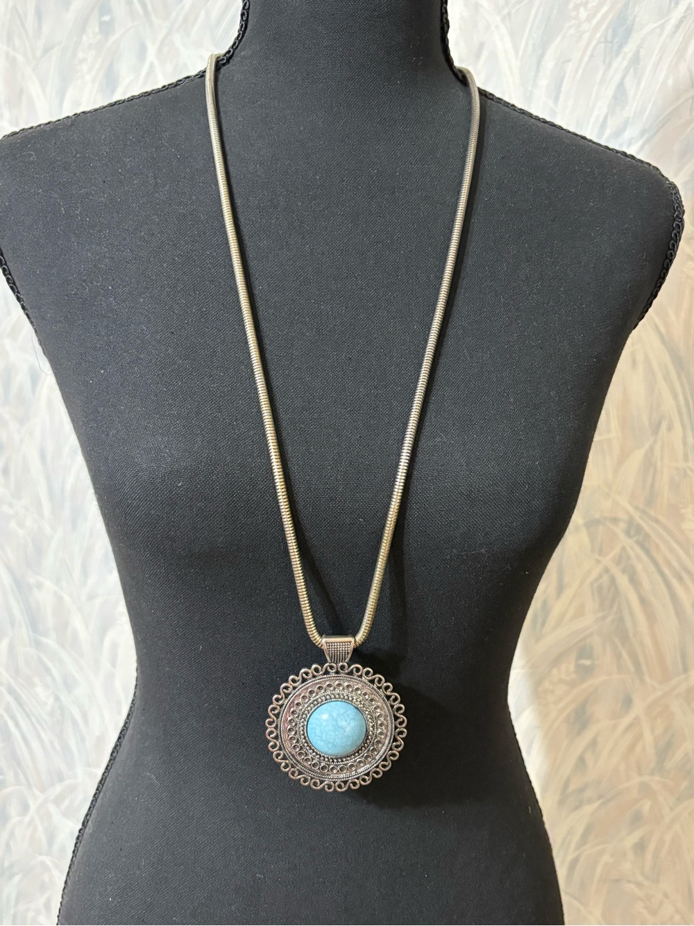 🌻Rustic Boho Vibe Silver-Tone Necklace with Turquoise Blue 32”